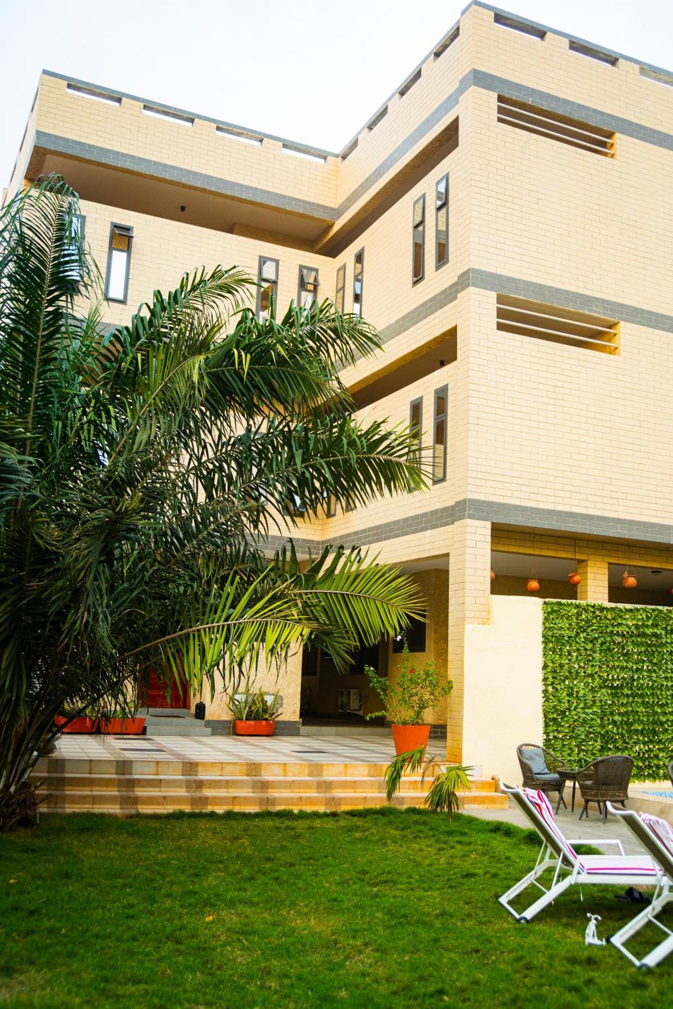 Mokaa Residence Hoteliere Lome Exterior photo